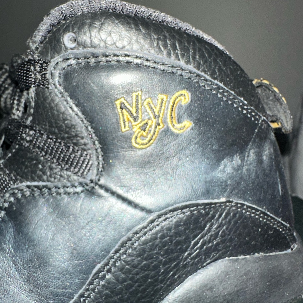 Air Jordan 10 retro NYC edition, size 8.5 men’s - Picture 2 of 2